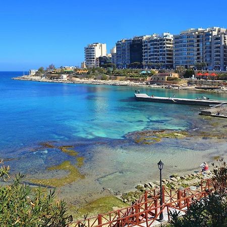 Modern Apartment Steps From Balluta Bay Sliema Exterior photo