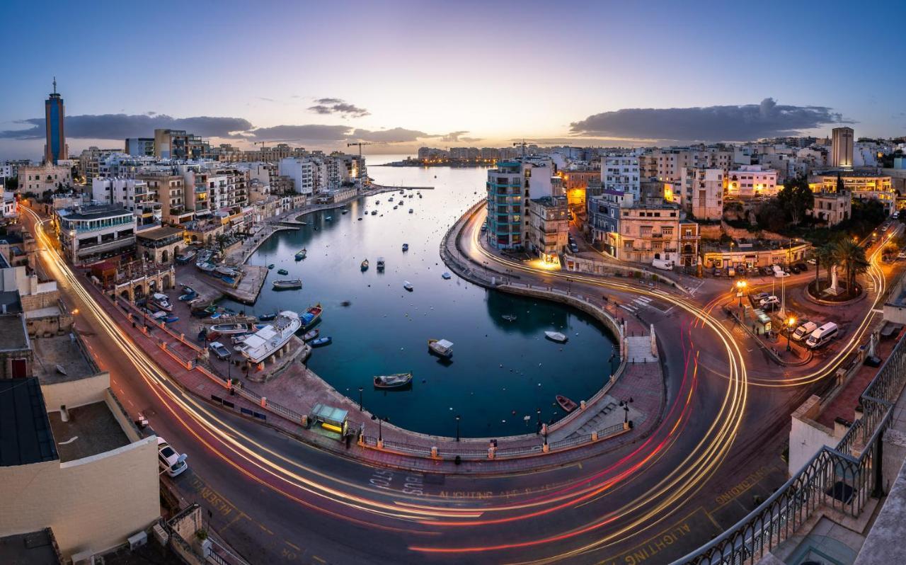 Modern Apartment Steps From Balluta Bay Sliema Exterior photo