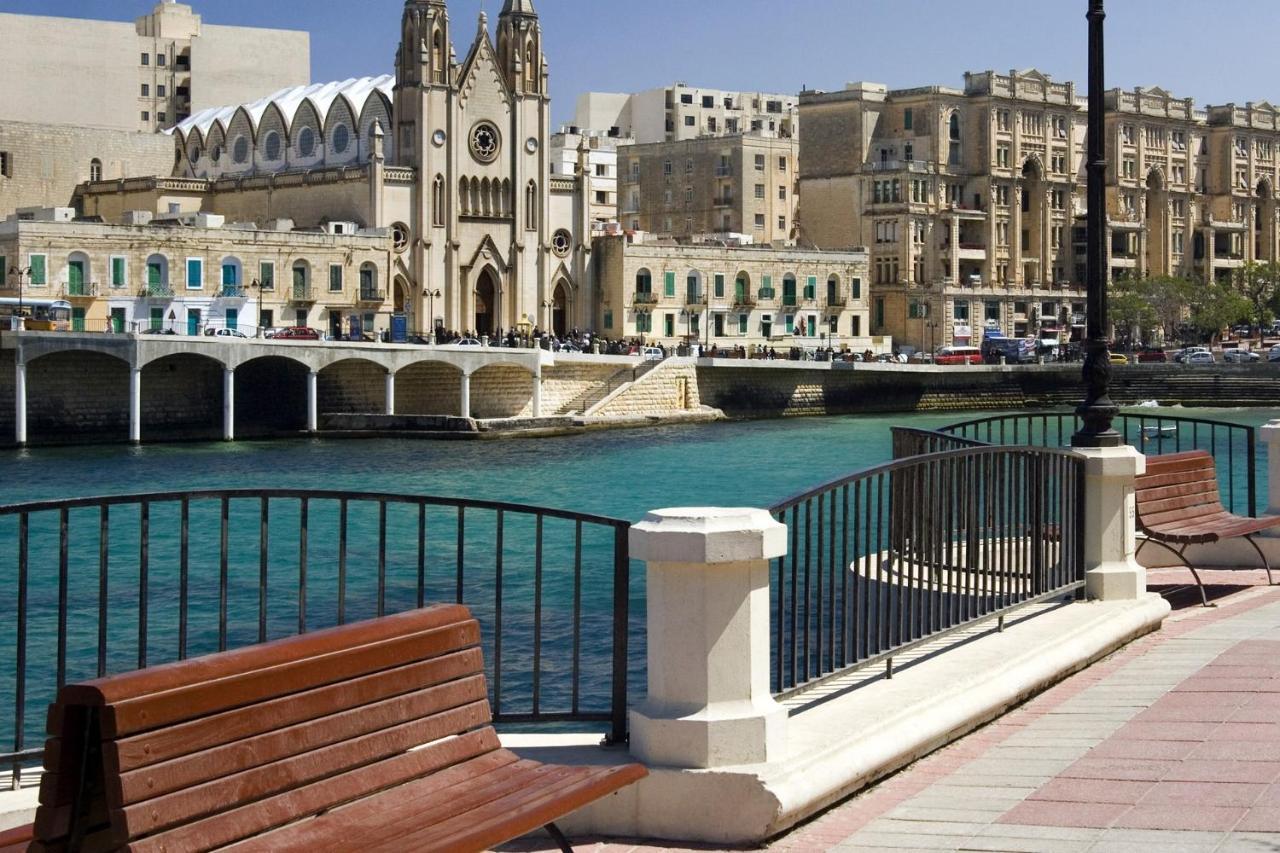 Modern Apartment Steps From Balluta Bay Sliema Exterior photo